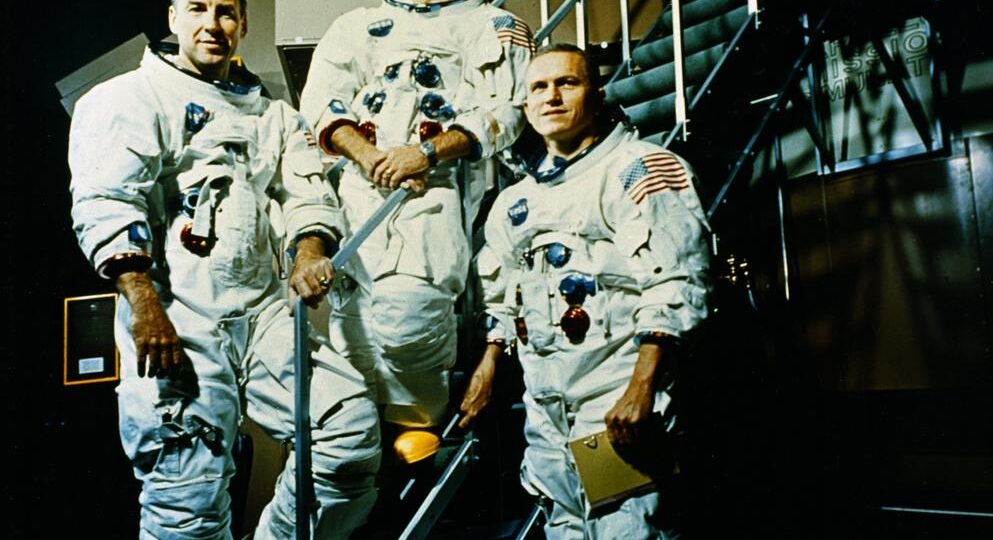 They’re Going to the Moon — Not to Orbit the Earth