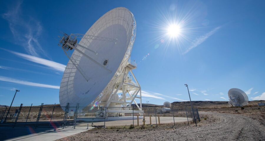 How They Talk to Spacecraft
