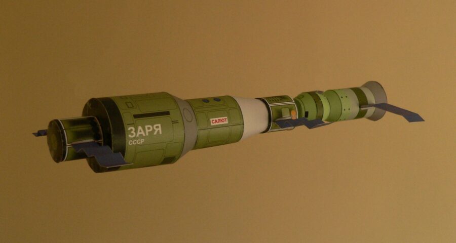 Salyut — The Soviets Build a Space Station