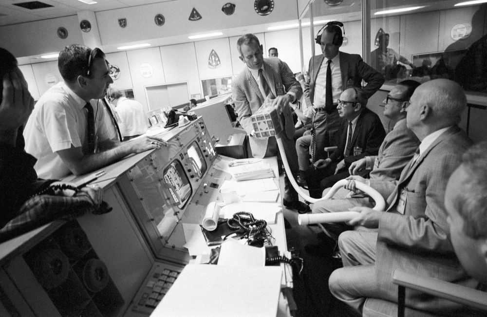 The improvised 'mailbox' CO2 scrubber built aboard Apollo 13