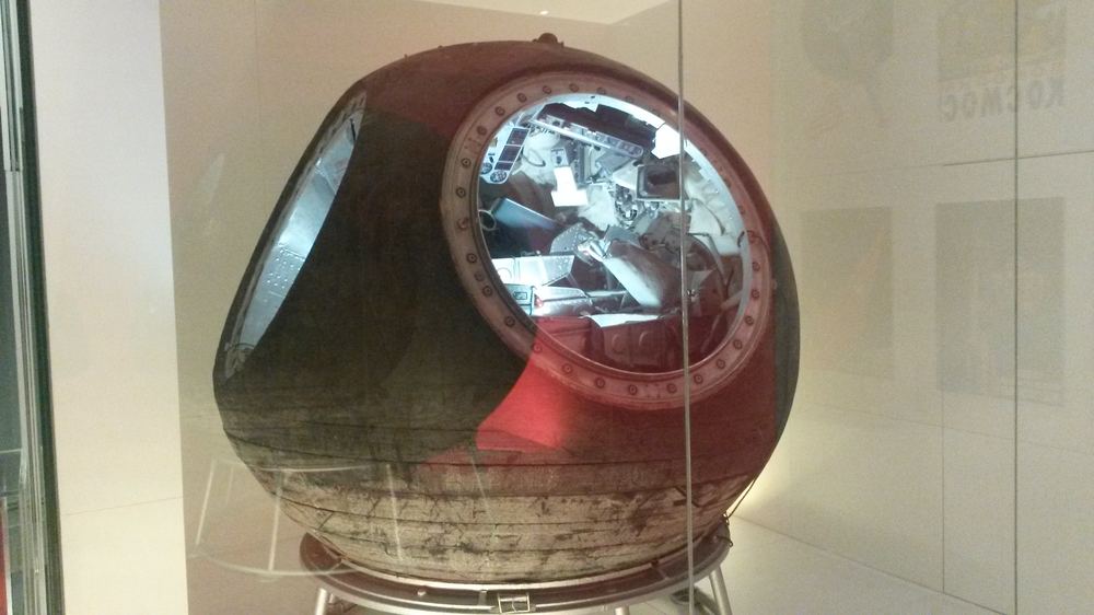 The spherical Voskhod descent capsule